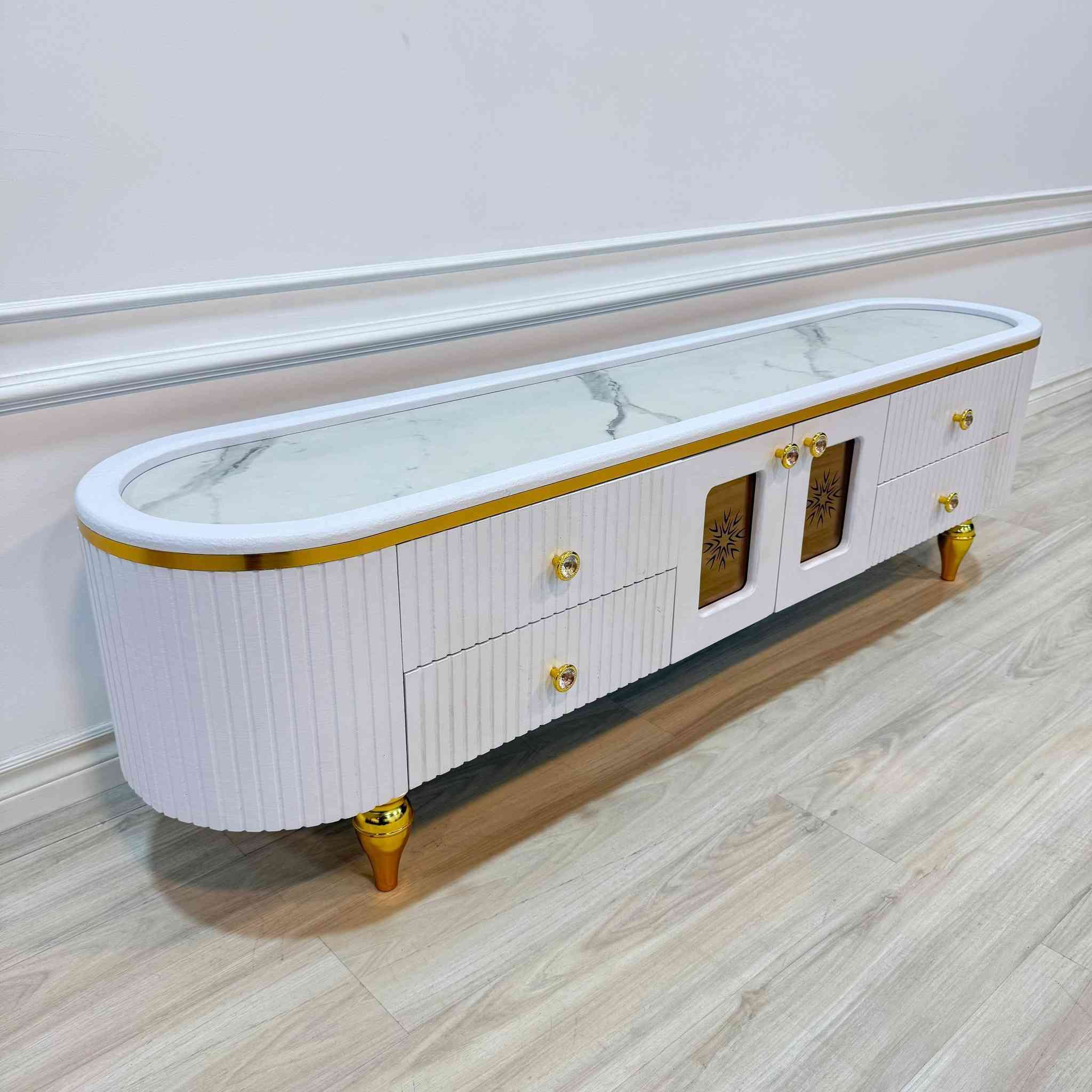 ميز بلازما قياس
180/سم
160/سم 
ارتفاع 50 سم 
عمق 40 سم  

منشأ تركي 😍🇹🇷 

للحجز والاستفسار يمكنك مراسلتنا على الصفحه الرئيسيه 
وايضا يمكنك لاتصال واتساب او تصال هاتفي 📞📞
رقم الهاتف ***********

توجد خدمه توصيل كافه محافظات العراق 🚛🚛🚛🚛
