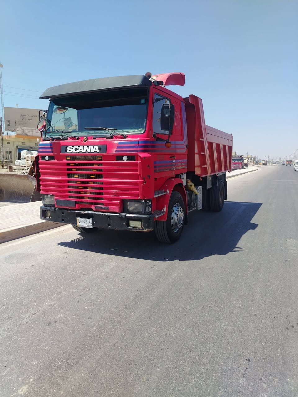 سكانيه ٩١ دشبول فر 142محرك سته ١١٢ ونص ابوالمسطره كير ٥ب٥ رقم بغداد بسمي قلاب سنويه لل٢٩ تخم تاير تبريد بلادي ويه السويج باج بطن جديد عله طولهه السعر 180 ورقه وبيهه مجال موبايل *********** مكاني الصويره
