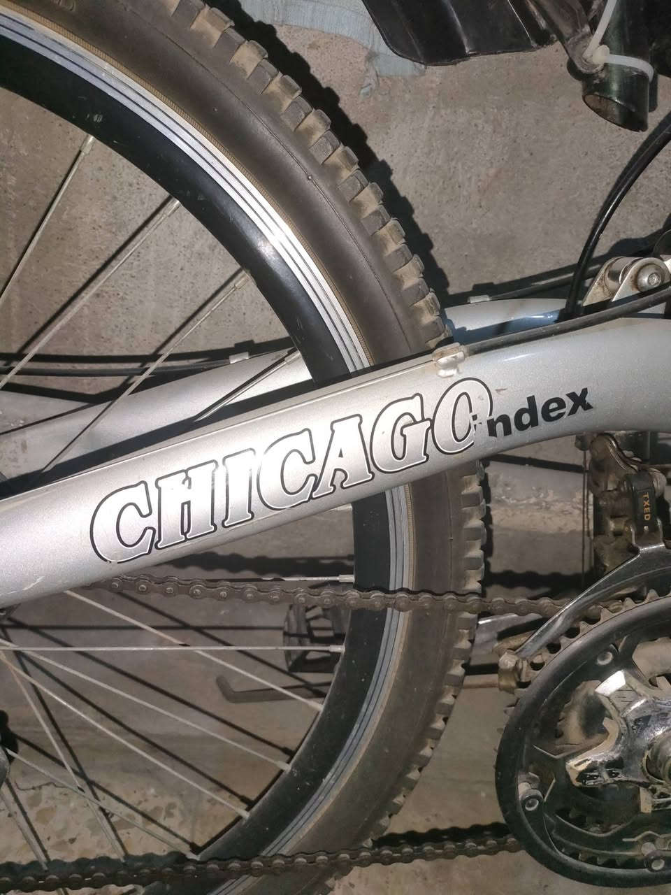 السلام عليكم....
بايسكل للبيع نوع:
#شيكاغو
جبلي حجم ٢٦ يمتاز بمواصفات راقيه
١- دبل امامي
٢-  يتحمل وزن ١٥٠ كيلو😍
٣- دبل خلفي
٤-  بريك دسك امامي وخلفي
٥-  كير خلفي ٦ سرعات
٦ - كير امامي ٣ سرعات
٧-  حجم ٢٦ لشه عاليه
الي يريده يتواصل على الخاص ...تحياتي للجميع


**إذا كنت صاحب هذا الإعلان وتريد حذفه لأي سبب، رجاءا أرسل رسالة إلى الدعم الفني**