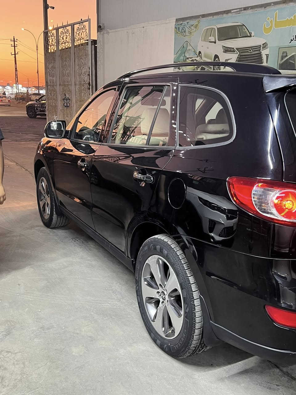 سلام عليكم سنتافيه مديل 2012 مكفوله عامه محرك سته سلندر سبعه راكب تلث قطع تبريد خليجي تبريد حداديه تخم تاير جاهزه سياره فور ويل رقم بصر مشروع وطني ‭٠٧٧١ ٧٥٥ ٩٨٧٦‬
