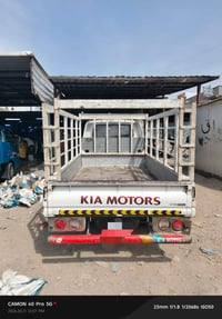 محجر للبيع السعر 130 ألف وبي مجال 07709735444