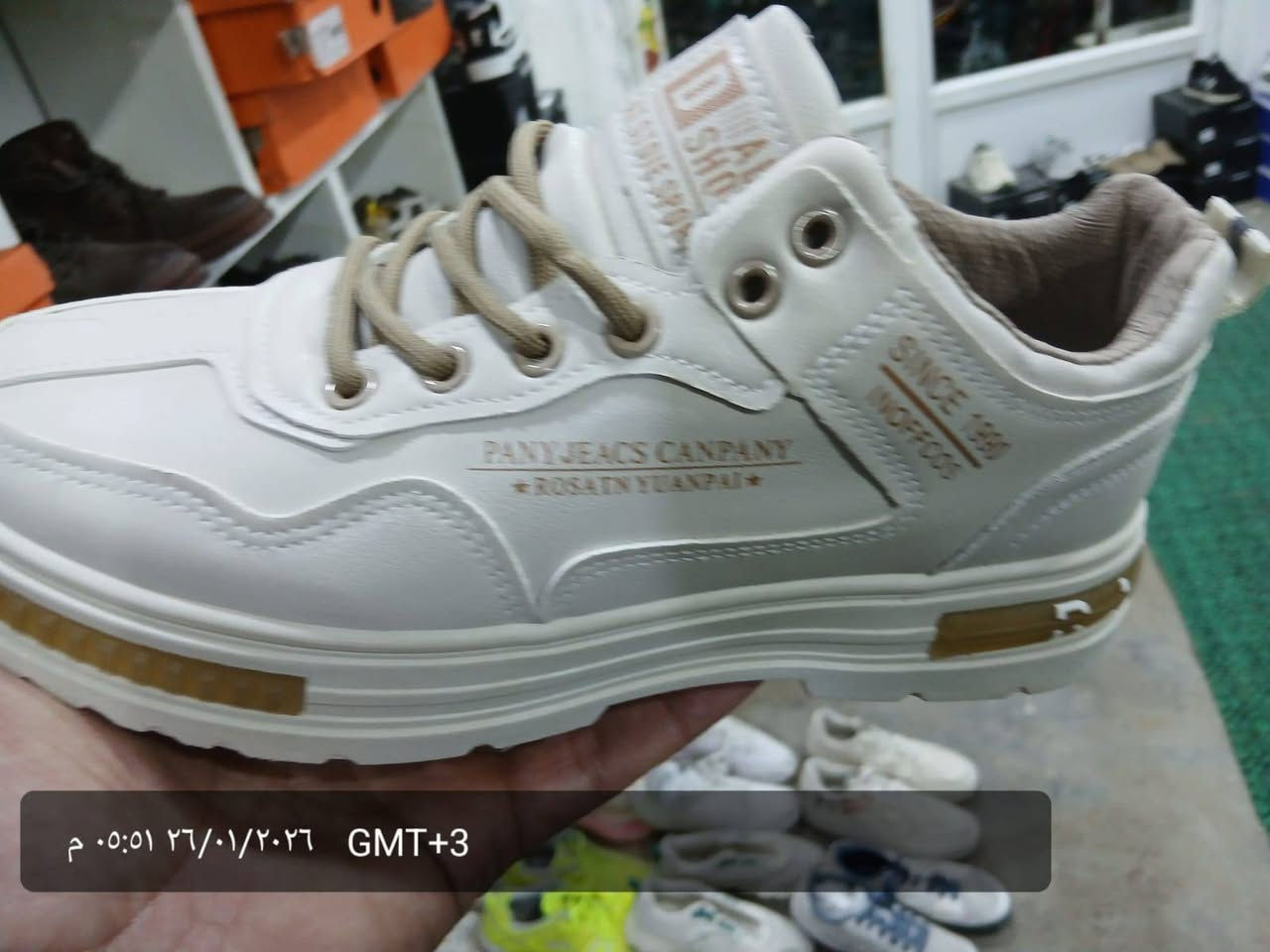 السلام عليكم رجعنه وفرنه احذيه جديده وشحاطات راقيه وسعر بس ٨٠٠٠ وتدللون علينه العنوان بهرز خلف السوك عماره حجي خلف


**إذا كنت صاحب هذا الإعلان وتريد حذفه لأي سبب، رجاءا أرسل رسالة إلى الدعم الفني**