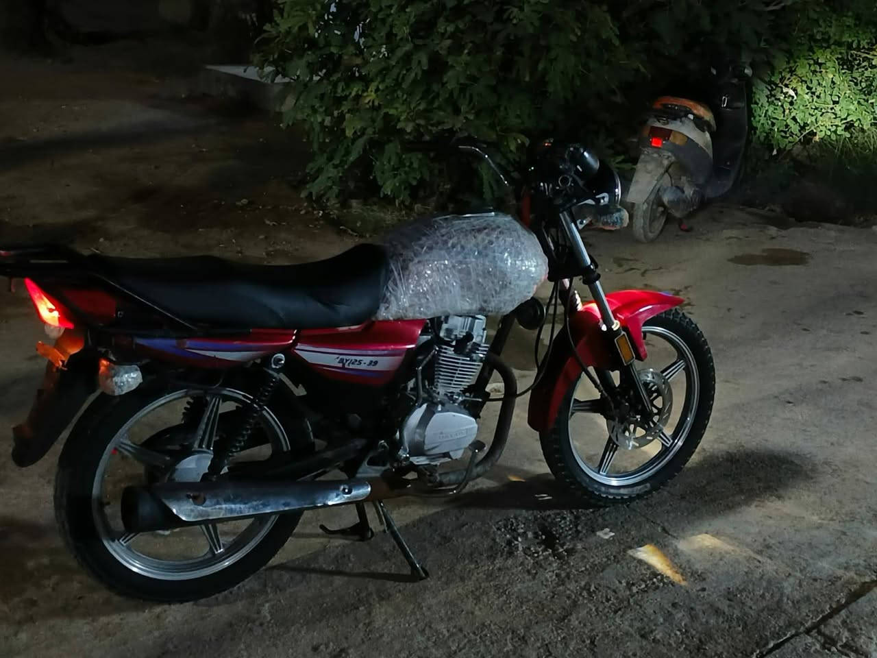 السلام عليكم دايون عضم حمره 2018 اوراق اصولي سعر 850 بيه مجال. مكاني كربلاء الابراهيميه. ***********
