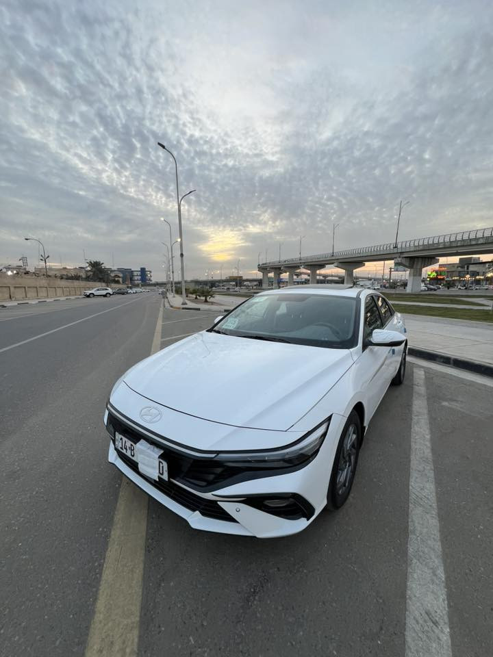 النترا هايبرد خليجي موديل 2025
فول مواصفات ماشيه 25 الف 
محرك 1600 
السياره مال اقساط مقترض وكفيل راعيها بالبصره ورقمها بصره
فول مواصفات فتحه 
كشن كهرباء
شاحن وايرلس
عداد دجيتل
3 انظمه قياده 
وباقي المواصفات معروفه
 ***********
