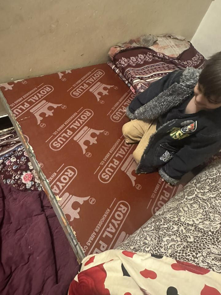 السلام عليكم كنتور صاج داخل وخارج ٦ أبواب وصوميه للبيع مكاني بغداد الكريعات


**إذا كنت صاحب هذا الإعلان وتريد حذفه لأي سبب، رجاءا أرسل رسالة إلى الدعم الفني**