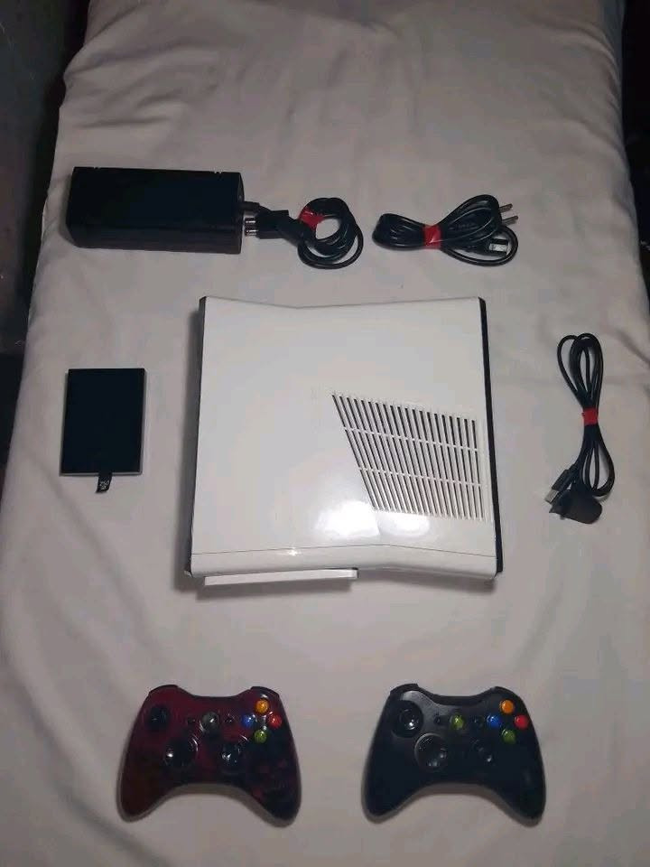 مكان البليدة📌
متوفر  اكس بوكس 360سليم🎮✅+حبة اكس بوكس سوبر سليم📌+اكس بوكس وان 🎮
تواصل خاص🖇


**إذا كنت صاحب هذا الإعلان وتريد حذفه لأي سبب، رجاءا أرسل رسالة إلى الدعم الفني**