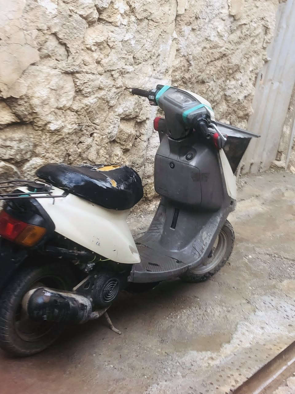 للبيع ياماها سعر ٢٠٠قفل ً رقمً***********
