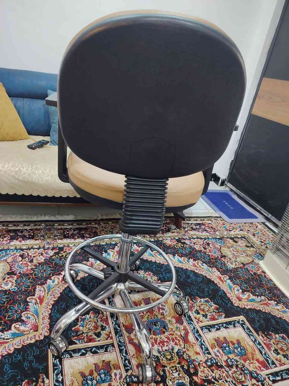 ٤٠ الف العنوان الكرادة ***********
