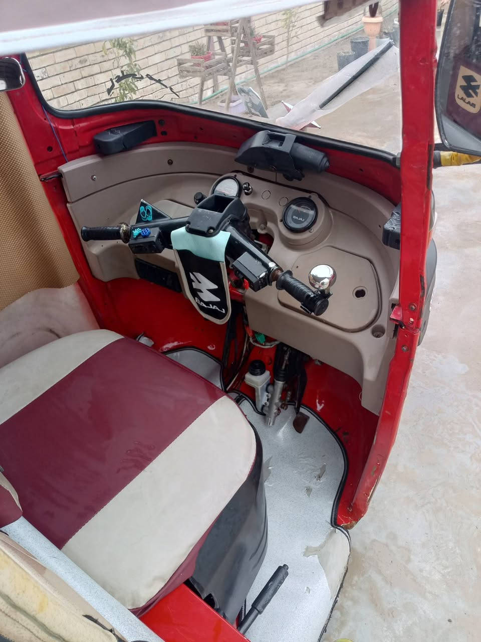 سلام عليكم تكتك للبيع اوراق سحب2018بيه دوسه خايسه السعر2500بيه مجال الاستفسار ***********
