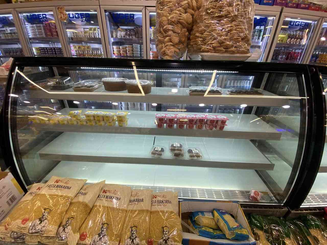 براد للبيع السعر مليونين ونص وبي مجال 
الاستفسار الاتصال على هاذا الرقم ‭0771179 3287‬
