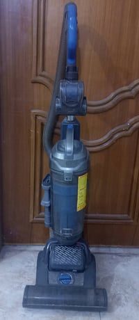 مكنسة كهربائية • مراسلة