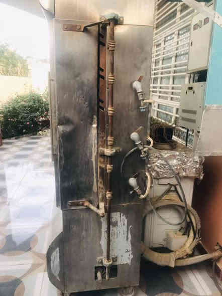 مكلف بالنشر شواية دجاج ٦ شياش موجودات جام موجود 
مكان جسر الهارونية ***********
