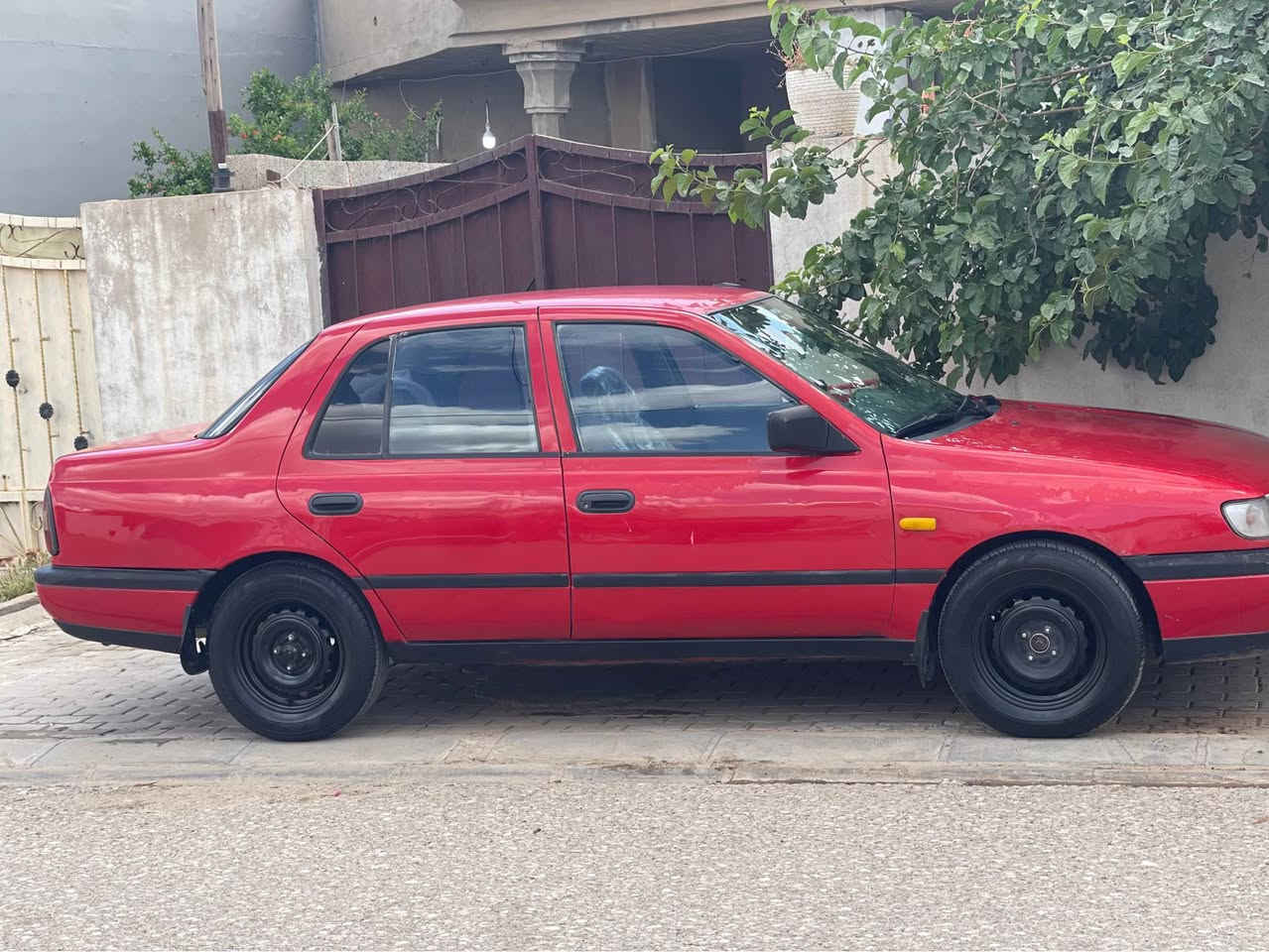 نيسان صني موديل ١٩٩١ رقم كه ركوك مشروع واطني 
٢٠٢٩ جديد  سياره ناضيف  سياره تبريد  بي ها بخار 
 سعر ٣٦ مجال 
***********
***********
عينوان كركوك  ئازادي كركوك, العراق
