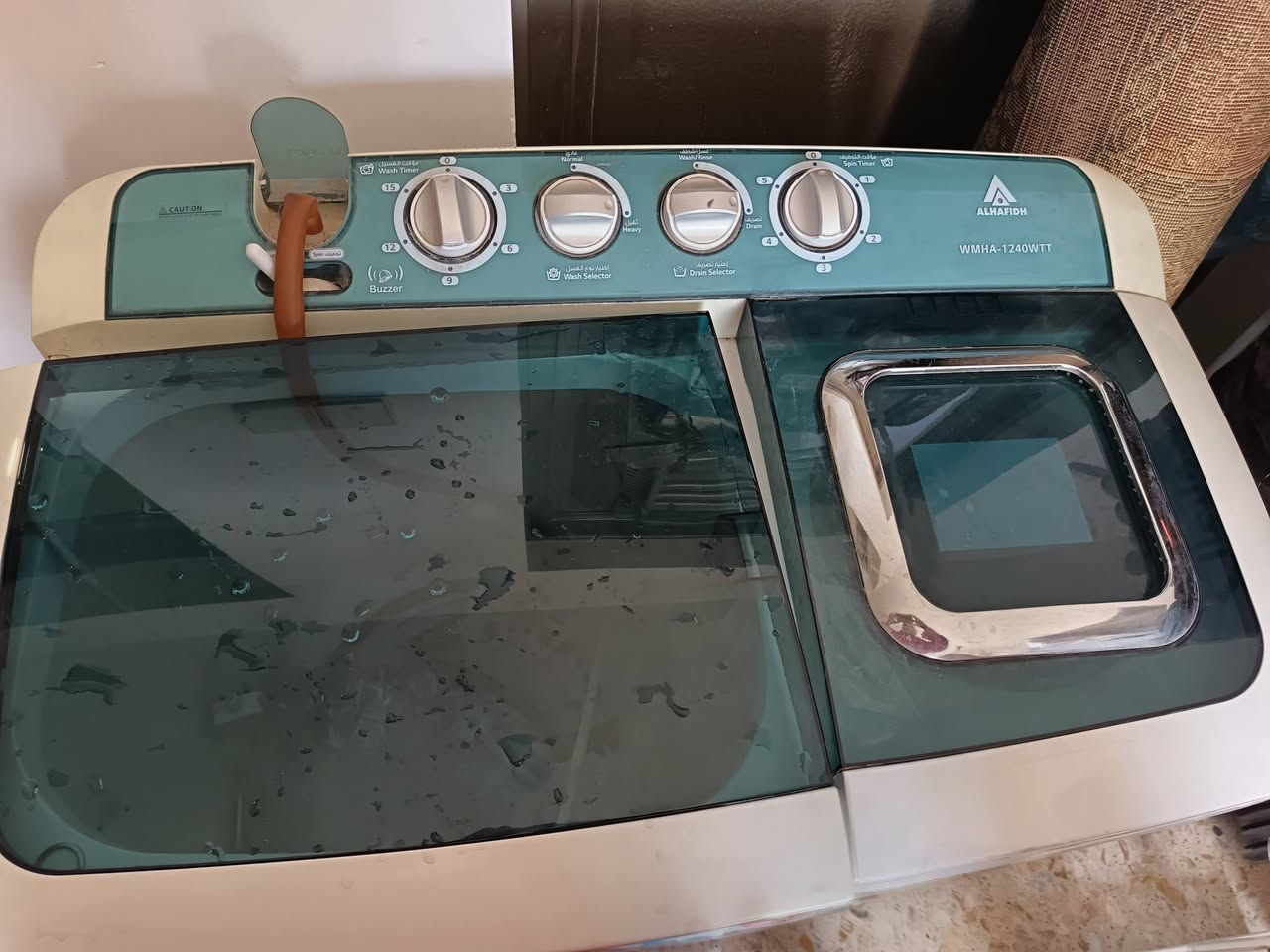 غسالة الحافظ حجم كبير استعمال قليل جدا السعر 200 وبي مجال شوية مكاني سبع ابكار 
***********
