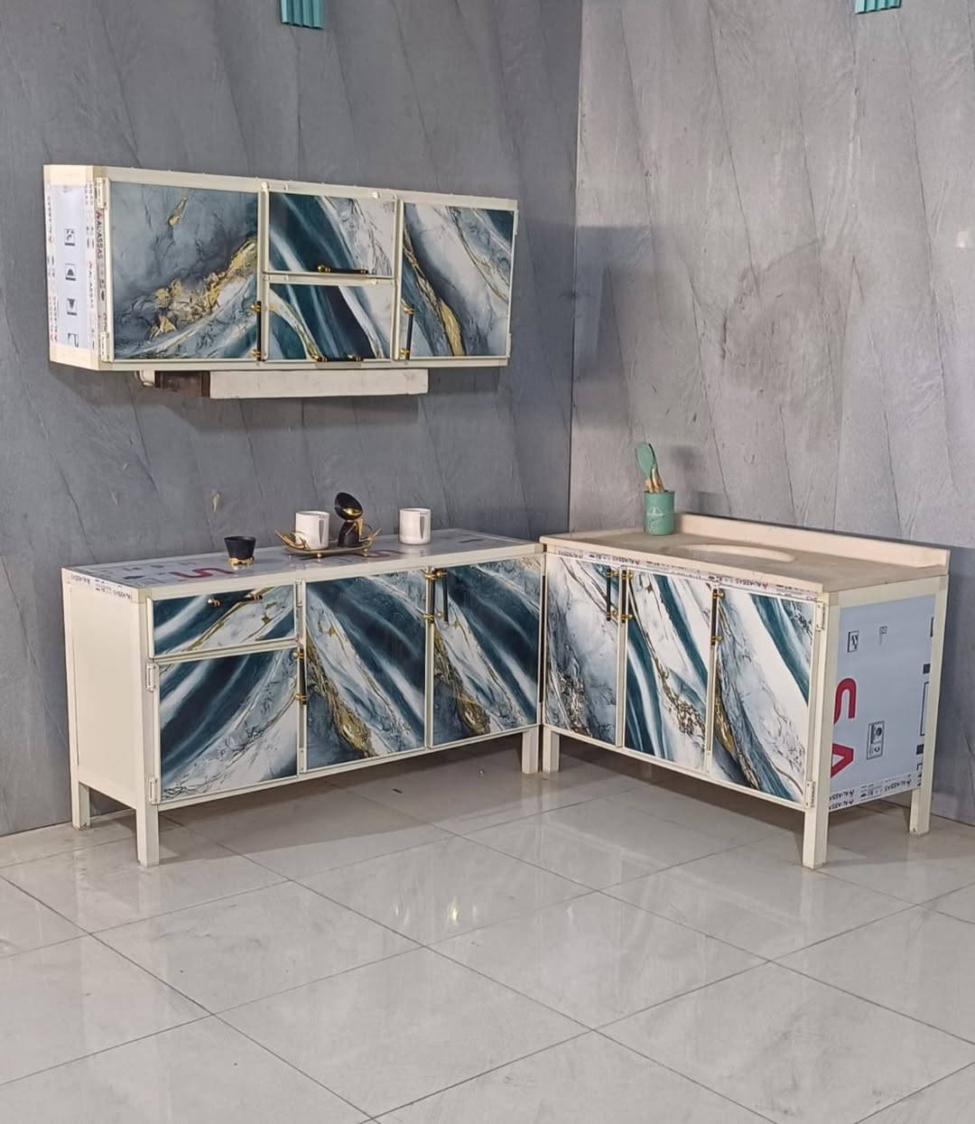 كاونتر أرضي وملحق متر ونص 🌿
سنك  متر وعشرين 🌿
ألسنك مرمر صناعي 🌿

ألسعر 210 ألف 🌷

ألتوصيل 🚛🚛🚛
داخل بغداد .. مجاني 🌸
أطراف بغداد 15 ألف 🌸

واسط// 25 الف 
-بدره - %جصان %-الحي %-الموفقيه -ناحيةالدجيلي %-اطراف واسط 50 الف.
ديالى //- بعقوبه - الخالص 25 
الأبعد 50 الف 
كربلاء المقدسة
بابل 
نجف الاشرف
الديوانيه 25 الف 
السماوه  الناصرية  ميسان 50
البصرة 50


**إذا كنت صاحب هذا الإعلان وتريد حذفه لأي سبب، رجاءا أرسل رسالة إلى الدعم الفني**