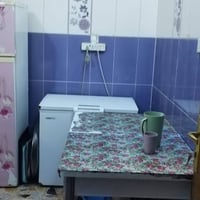 اغراض منزل للبيع ثلاجة شبه جديده 250 اللف  طباخ  4 مشاعل 100 اللف  نقص...