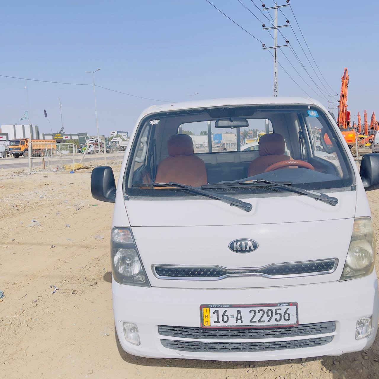 سلام عليكم كيه موديل 2017 رقم انكليزي بسمي تحويل مباشر سياره كفاله عامه مكان سياره بابل شوملي 
الاتصال ***********
