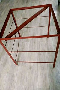 ميز مبردة • حديد