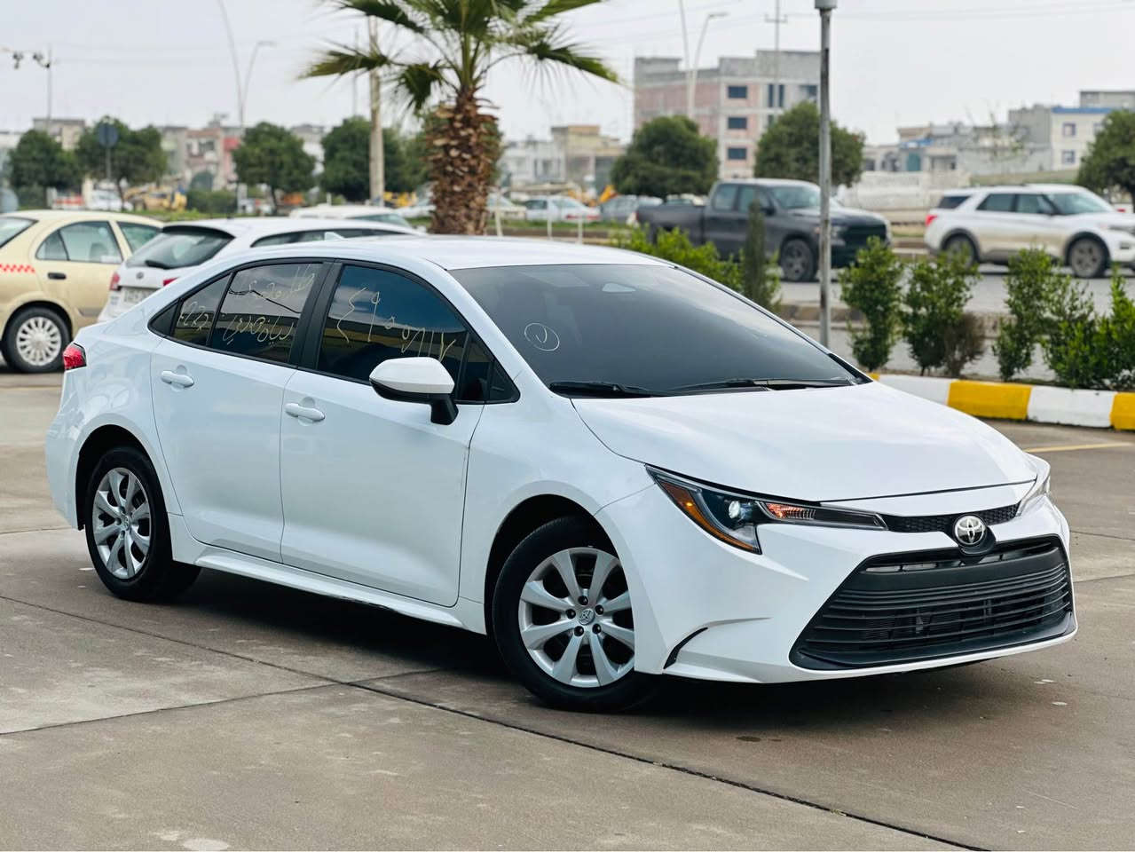 السلام عليكم 
‏2024 Toyota Corolla🤍
تويوتا كرولا 2024 
ماشي 24 لف  مايل  
الحادث :  بوند 
( دواخل شواصي) 
(السيارة بحالة ممتازة )
رادار حجر صالنصر كلة بلادي 💯 
ايرباك استيرن راجع سستم 
مواصفات 
بريك بصمه 
شاشة ايباد  
كاميرا  
رادارامامي 
تحكمات ستيرن ➕ تحديد سرعه 
مانع انزلاق 
لايت زينون عالي و ناصي بلاد 
نظام auto hold 
نظام Assistive talk back 
السياره بدون رقم تترقم شمالي فقط 
السعر  142 ورقه 

العنوان :اربيل -معرض اربيل كارس 
للاستفسار  الرجاء اتصال واتساب ☎️*********** أربيل, العراق
