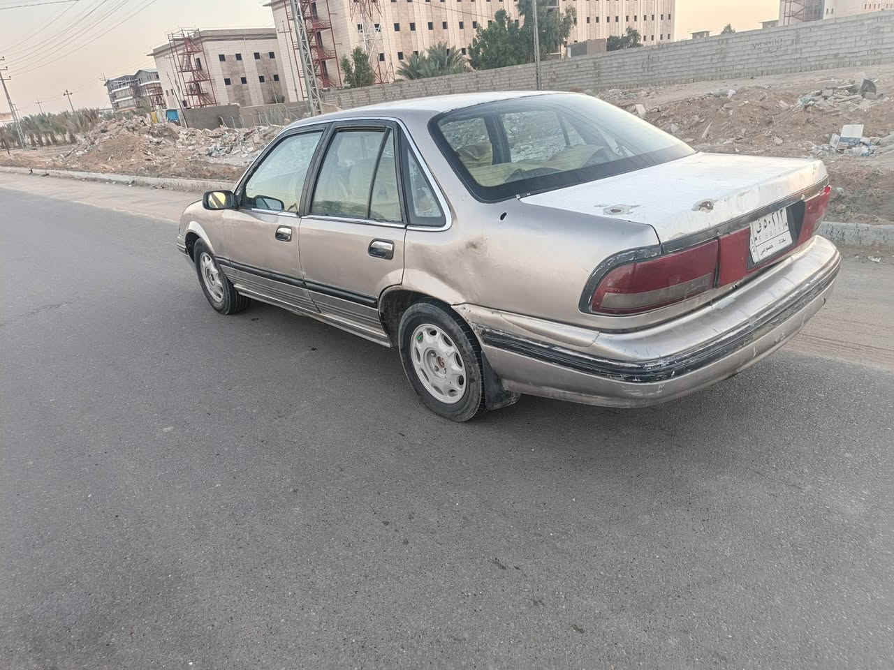 سلام عليكم دايو برنس   السعر 15. مديل 93.رقم بغداد الماني مكينه وكير جدد حداديه تخم تاير شواصي مابيه ضربه بطانيه جدد كهربائيّات كله شغاله سياره ناعمه كلش وجاهزه من كلشي راعيه بغداد  ما واصله مصفره غرامات  ***********
