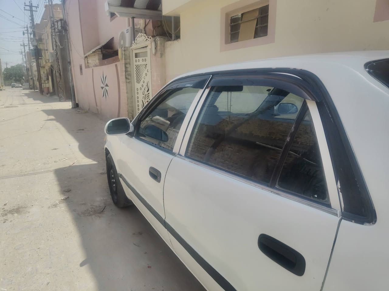 كورلا ٩٤ مشروع وطني ل٣٠ تحويل مباشر كير ( فقط چبنة الگير تتبدل)محرك صدر خير من الله سياره جاهزه مصبوغه جماليه ٣٦$  *********** مكان السيارة النجف  رقمه بغداد
