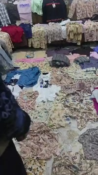 إلى صاحب الأيادي البيضاء، شكراً لكونك سبباً في سعادة يتيم بكسوة جديدة....