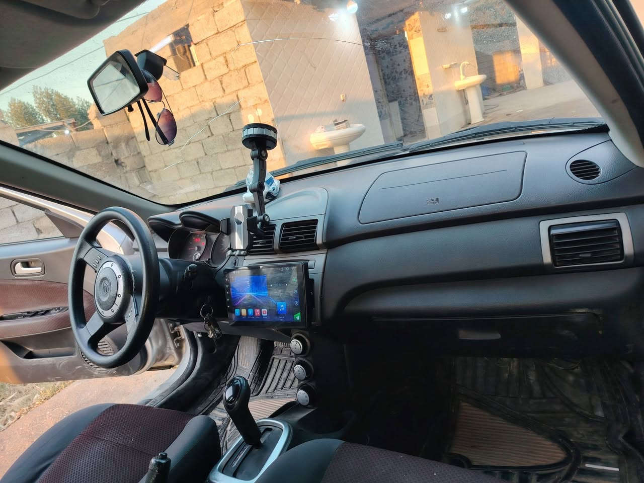 السلام عليكم ورحمة الله وبركاته
بروتون جين تو 2016 مكفوله من الضربه والصبغ

ماشيه 110k السياره جاهزه ماناقصه شي

كير اوتو ماتيك

شاشه دافندر

تخم تاير جديد

السعر 88 وبيها مجال

المكان بغداد البسمايه
***********
