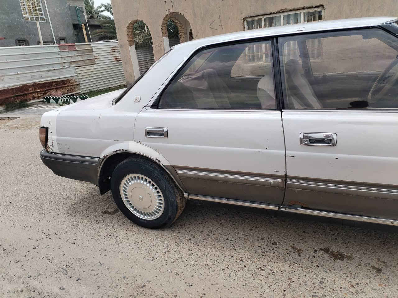 السلام عليكم.
للبيع تيوتا كراون هارتوب موديل 90 مكينه 2500جديدة

سنوية لل28 السيارة بعدة ع بلاد ما بيه طخة قويه السعر ٣٥ وبيه مجال للشراي

*********** 

***********

العنوان. بغداد. التاجي.
