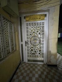 باب خشب عدد 6باب المنيوم عدد 3باب كليدور وباب مطبخ بايات درج نظاف كلش ...