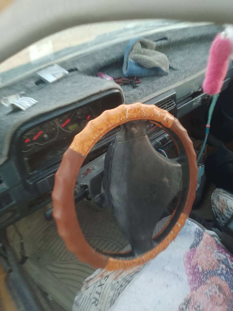 سلام عليكم موديل 2011كيرومكينه برايد جدد بمعنه الكلمه تخم تاير كهرباءيات كل شغاله  راعيها موجود سنويه ضايعه وبيها كتاب فقدان شواصي زينات بس واحد مخيس سعر 10 وبيها مجال مكان نجف ***********
