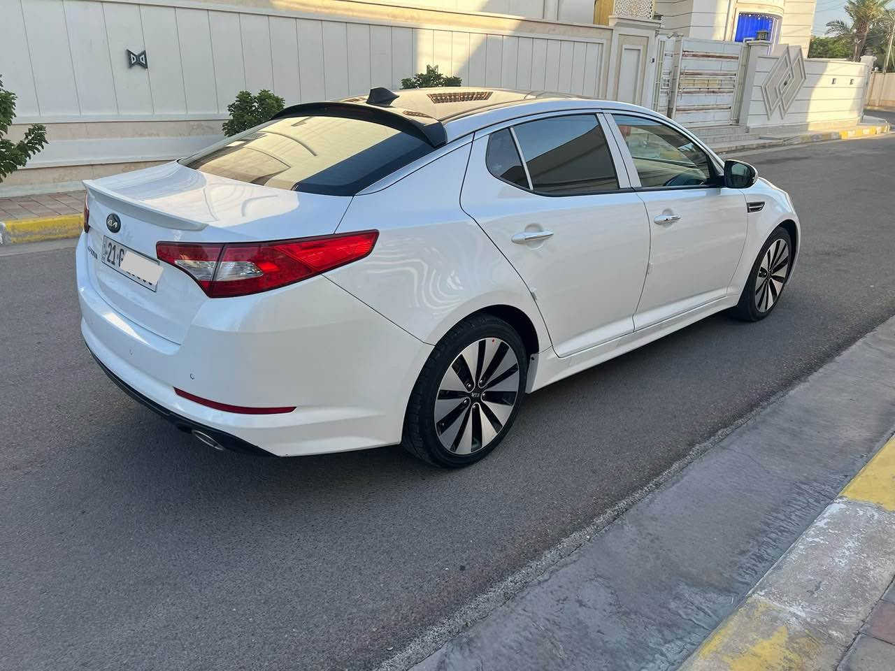 بيع فقط بدون مراوس
كيا أوبتيما 2014 خليجي 
كفاله عامه ماعدا كارت أربع أصابع بالدوران مآل الجاملغ الخلفي 
فول مواصفات بصمة وجلد بانوراما كراسي جلد كهرباء محرك 2400 دوش كفاله من الفتح والكير كفاله ابيعلك شرط السونار ماشيه 150 رقم سليمانيه الجديد شرط التحويل 
سعرها 143 بيه مجال للشراي 
*********** الرمادي, الأنبار
