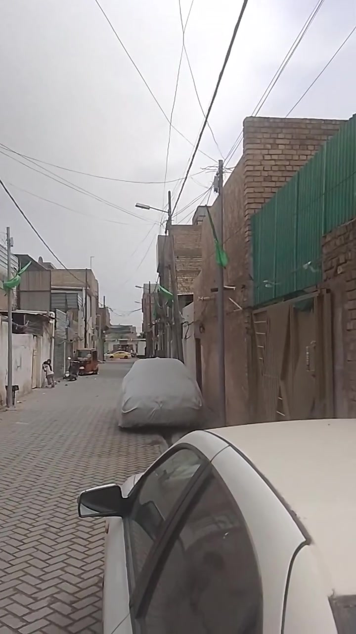 لسلام عليكم بيت 110 متر طابقين طابو صرف بي 5 غرف نوم وستقبال وخدمات صحيه فوك وجوه بيت قريب عل لشارع بقطاع 31 مقابل جامع لحكمه لسعر 160 وبي مجال لاستفسار  ***********

