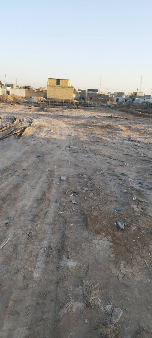 سلام عليكم قطعه للبيع بحي فلاح وره الحسنيه الزبون مساحه 200 متر ركن ***********
