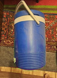 ترمس ماء • ٢٠ لتر • مستعمل ٢-٣ مرات