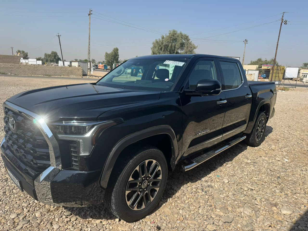 تويوتا تندرا 2023 ليمتد
محرك 3.5  توين تيربو ماشيه 27 الف السيارة جديده فول مواصفات ضررها فقط بارد بالجمرلغ. السعر 430 
العنوان ديالى بعقوبة 
الاتصال على ‭0770 759 0657‬
