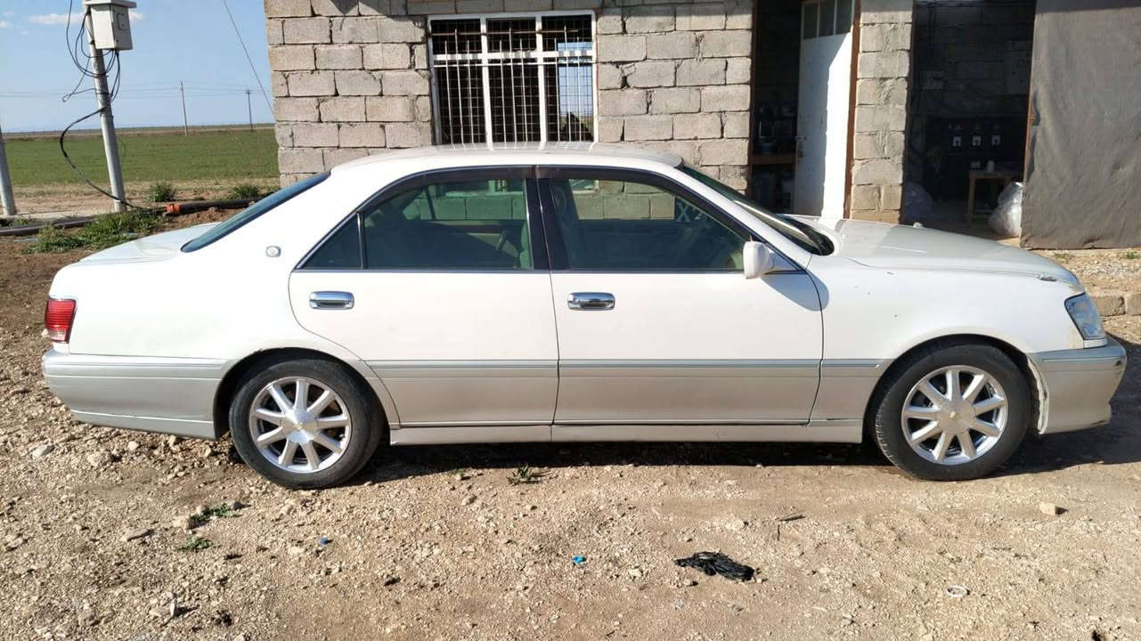 السلام عليكم
ملكه للبيع ٣دكم مكينه دي فور الكبير شادلها سستم جديد مكفولة من الكص وضربه القويه صاحب سياره موجود بالعمارة رقم كركوك كتاب الحجز موجود عندي على قرار الجديد السعر ٨٥ وبيها مجال الاتصال على الرقم ***********مكان سياره محافظة ذي قار الناصرية مركز
