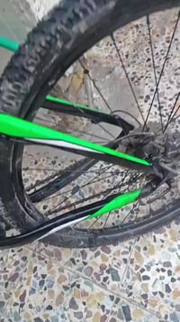 سكوت • ٢٧ ونص • فريم المنيوم