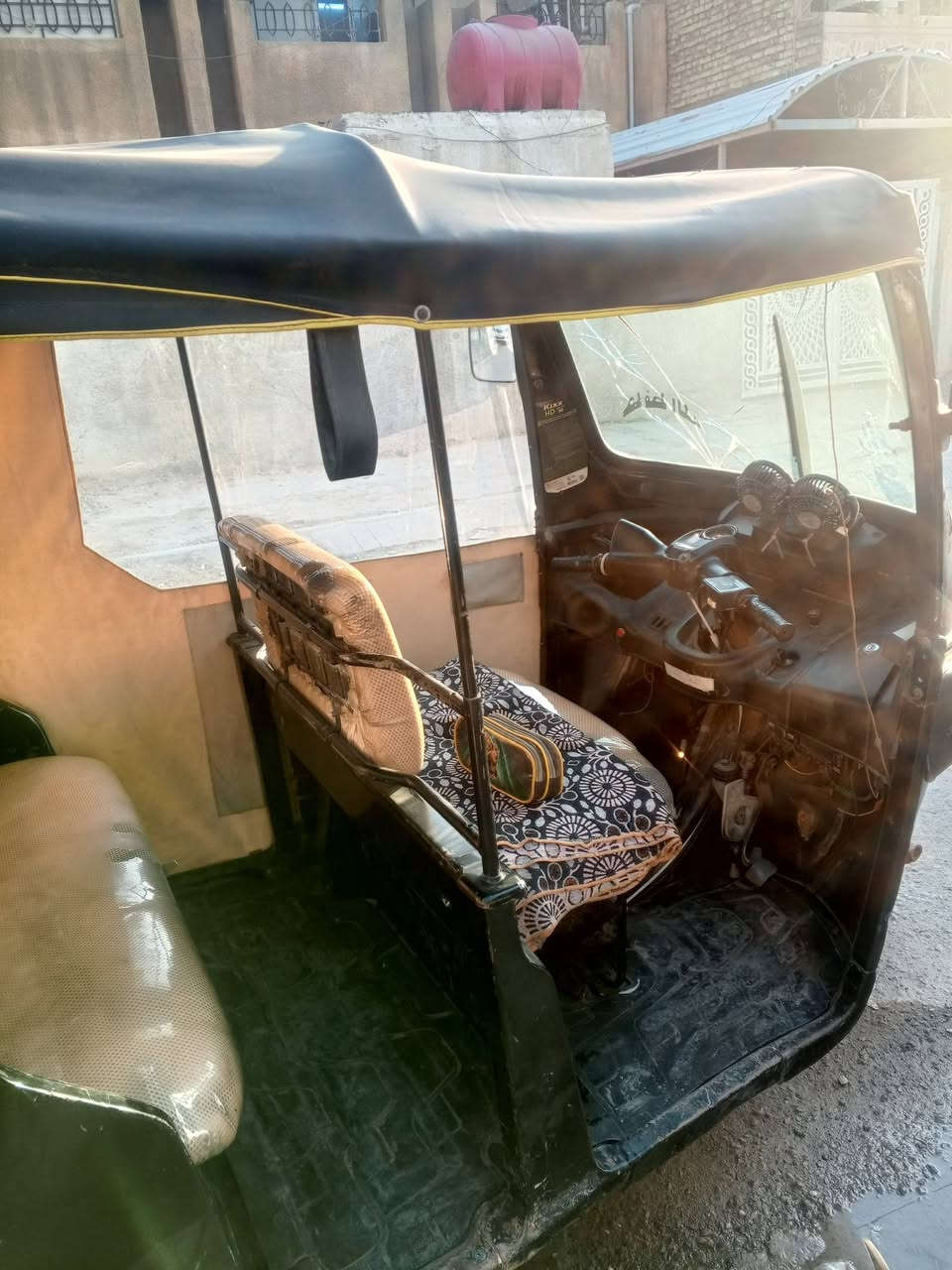 السلام عليكم تكتك Tfs للبيع موديل 18 نضيفه وجاهزه اوراق كامله أصولي ادامه كامله ما بيها اي نقص شراي خاص
*********** السعر 2800 مكاني دوره ابو دشير
