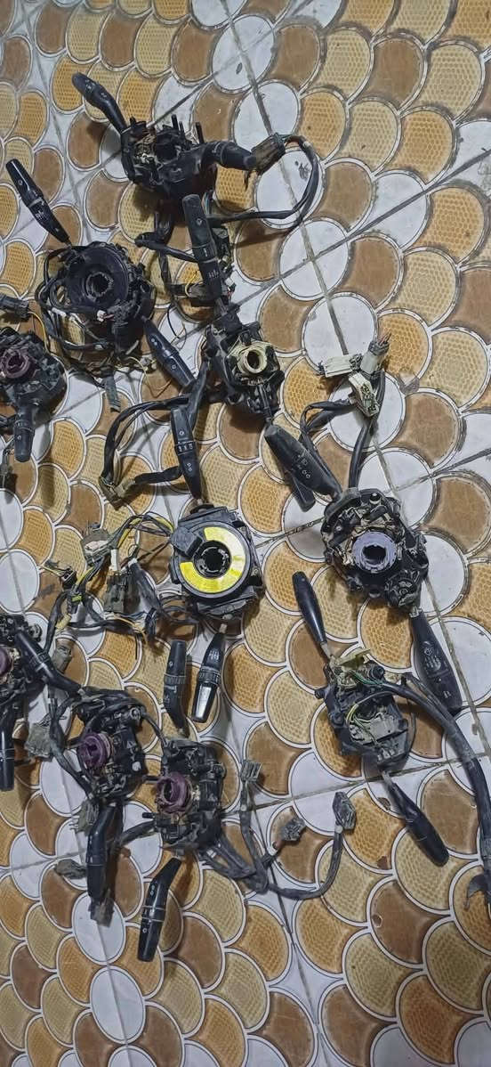 السلام عليكم مازدات دايو برنس عادي وبروكهام ودايو اسبرو ودايو سلو ودايو لمنز كلهن حاويه درجه اولى اليحتاج يتصل *********** أو *********** الخط الثاني بي واتساب
