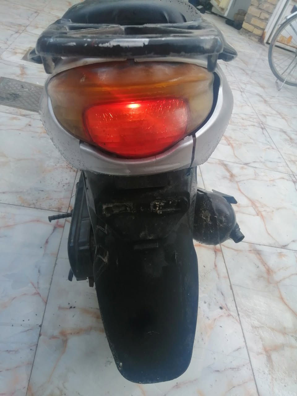 اكزز ياباني تشتغل سلف وهندر ما عوزه شي مكينه ناعمه شلعه قويه وسريعه ب٣٠٠ وبيه مجال مكاني فضليه


**إذا كنت صاحب هذا الإعلان وتريد حذفه لأي سبب، رجاءا أرسل رسالة إلى الدعم الفني**