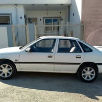 أوبل فيكترا • 1990 • قير عادي