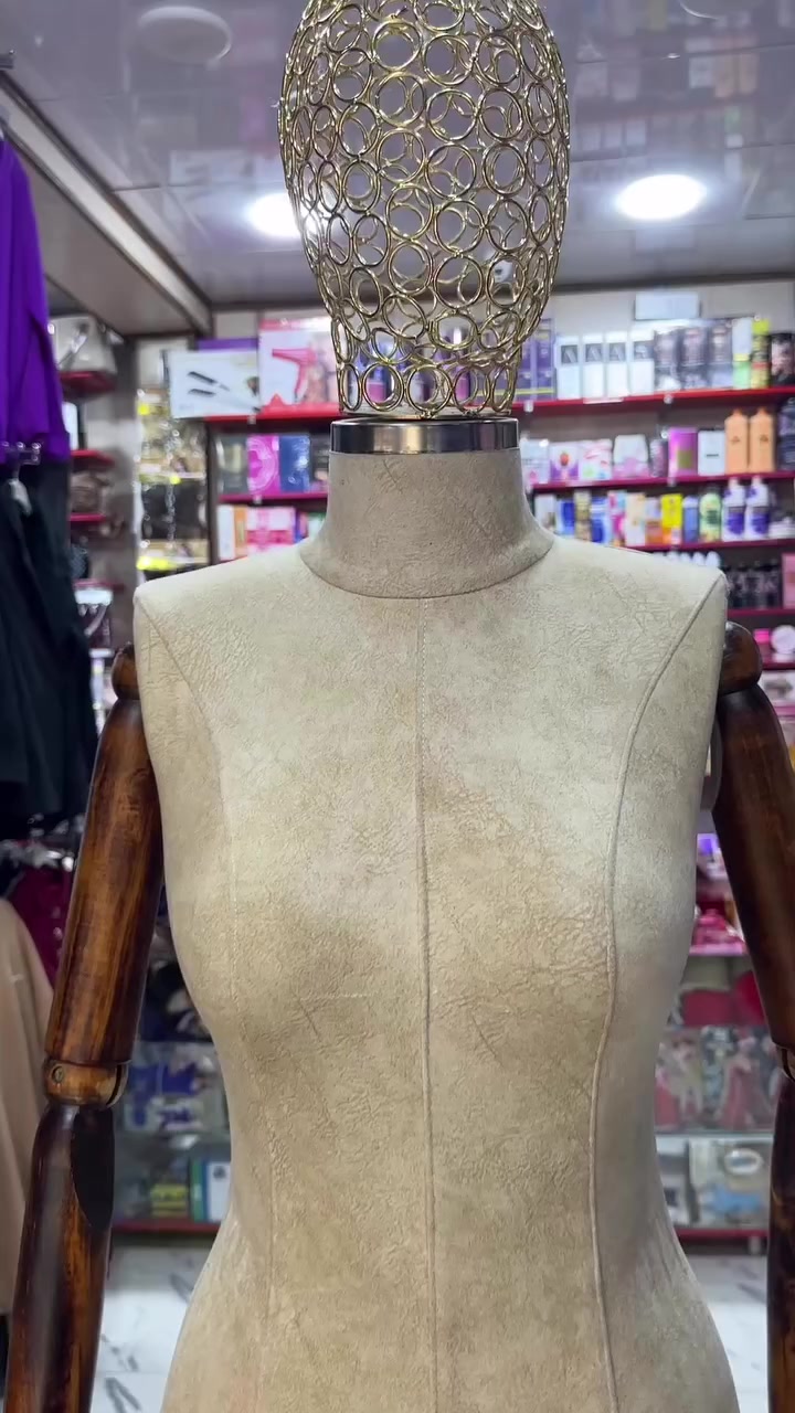 سلام عليكم مليكانه للبيع نضافه 99‎%‎ فايبر كلاس رايدها ب100نهايته
***********
