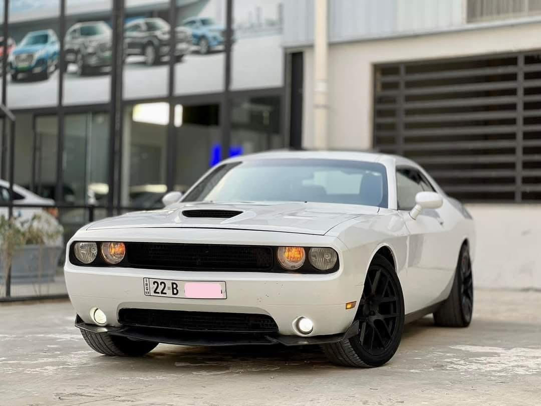 السلام عليكم
جالنجر 2012 للبيع SXT PLAS

كير محرك كفاله

تدفئه تبريد شغال 

كهربائيات كلها شغاله 

سياره حلوه ومرتبه مال بيت 

ضررها جاملغ وباب سكن 

وبنيد محدث والجاملغ الوره بي تعديل بارد وصبخ شويه 

ابيع حزام سياره حته لاتعبني واتعبك 

سياره فول مواصفات مناقصها شي 

السعر١٠٠  

سياره باسمي سنويه جديده وهزه خلصت بشهر العاشر 

تحويل مباشر  ***********

مكان سياره تكريت 

وشكرا 🤍
