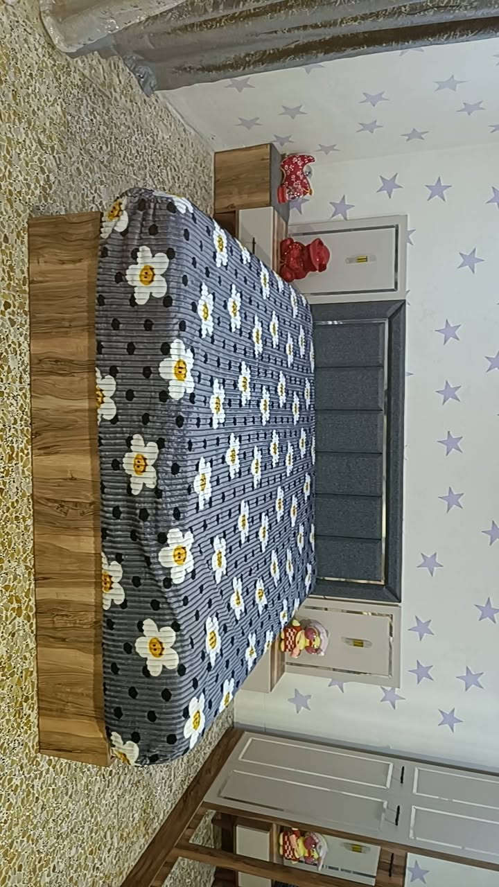 السلام عليكم يوجد غرفه تركي للبيع تحتوي على عدد 6 قطع


**إذا كنت صاحب هذا الإعلان وتريد حذفه لأي سبب، رجاءا أرسل رسالة إلى الدعم الفني**