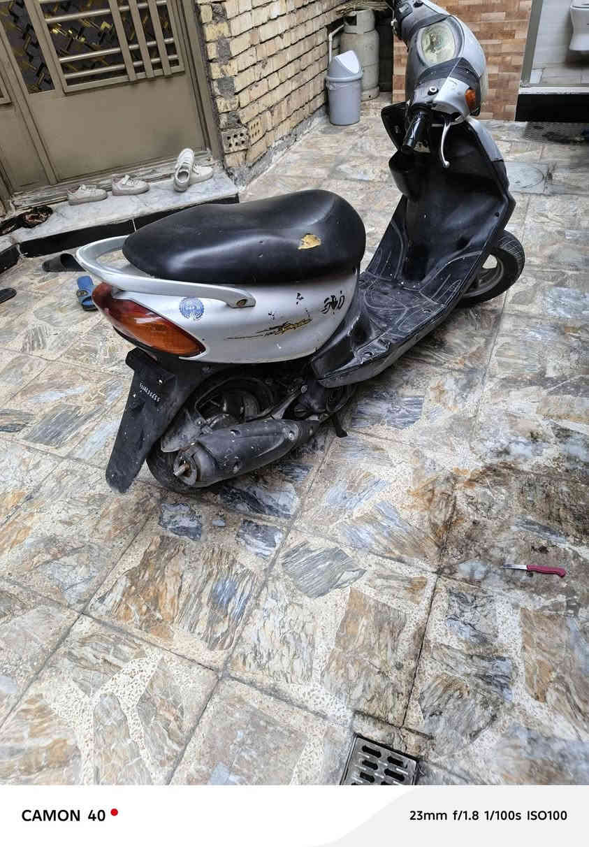 سلام عليكم عندي دراجه لبيع ماكس قچمه  سعره ٣٠٠وبيه مجال للشراي مكاني مدينه الصدر ***********
