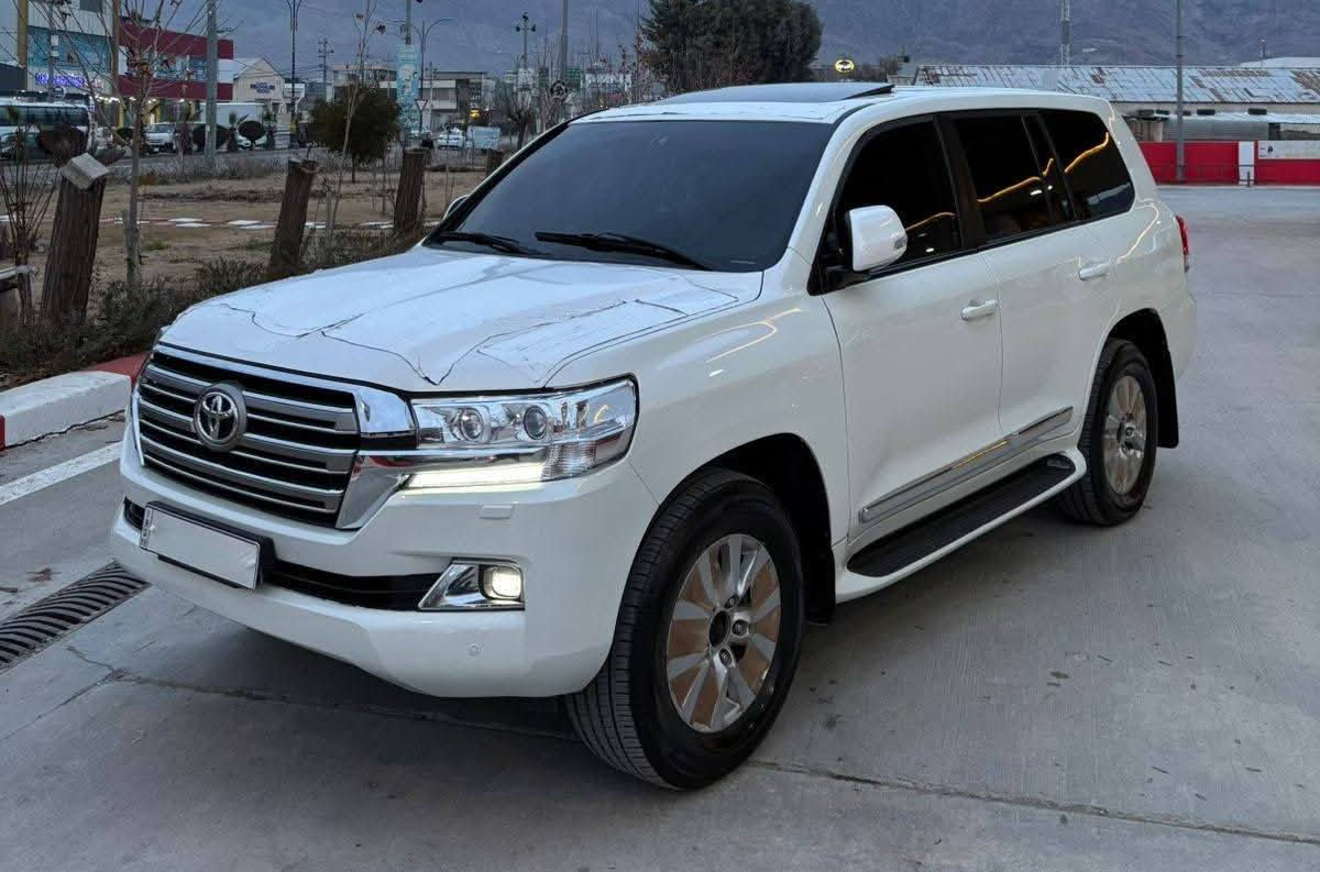 تۆیۆتا لاندکروزر 2016 مانگی ٦  Gxr - پارچە ڕەش -
سەیارەکە پارچە رەشە و یەک بست پێش سلایت
پەمپە لەسەر ساخی پێشو پشت کەپس بێ ناو گرتن 
٨ پستۆن  فول مواسفات
ناو زەرد سلایت  ٨ پەرەشوت 
کوشن جڵد  حاسە پێشو دوا 
٣ شاشە  کامیرە 
ئاوێنە کارەبا و شەفت سەلاجە
تەبرید مەرکەزی دەرگا بەسمە  شەغال
بەخاخ لایت کوشن کارەبای 
سوکان ڤۆلیۆم  تەعدیل سورعە نیزام ئیکۆ
وە زۆر موسفاتی تر 
١٤٠ هەزار کیلۆمەتری حەقیقی رۆشتوە 
سەیارەکە یەک دینار مەسرەفی نیە مالێ دۆستە 
لۆک ماوەتەوە لە رەسمەکان جوان ترە 

سـعـر : لە کۆمێنت داوابکە ڕاستەوخۆ بۆت دێت 📥 

گێر و مەکیەنەی بەشەرت 
هیچ کێشەیەکی تێدا نییە 
رەقەمو سەنەوی تازەیە

ژمارەی خاوەنەکەی 
***********
وەتسئاپ 
***********
کۆڕەک 
***********
اسیا
