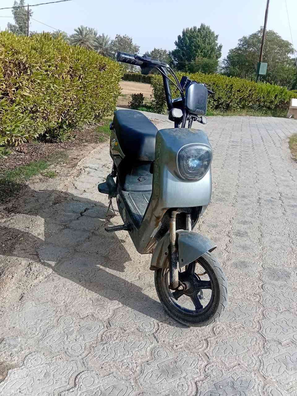 دراجات شحن للبيع مستخدمات..
ب٢٥٠ ثنيهن مكاني بابل ***********
