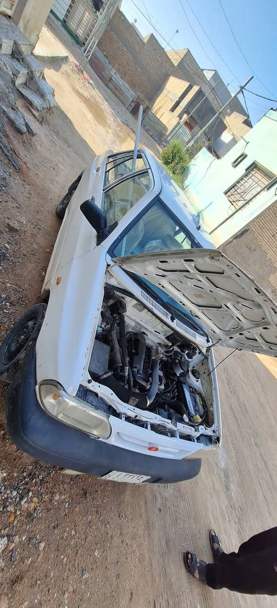 السلام عليكم سايبه لبيع موديل 2010 سنويه ما صاقطه لحد 29 تسقط
نجف  كير محرك كفاله تخم تايرات نضاف بيه خبزه خير من الله  بيه بصمه سنتر لك 
حساسات خلفيه  تدفه بيه   سعره25  وبيه حك جيه
