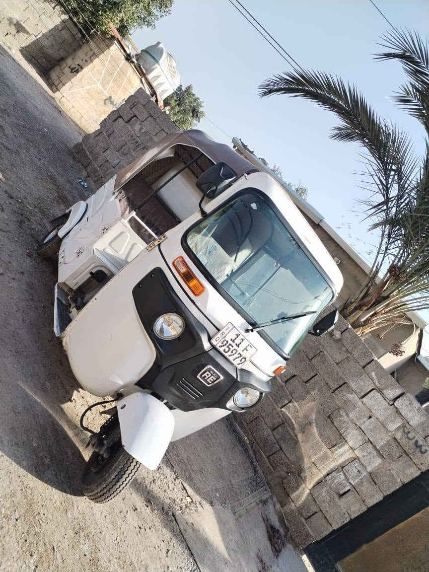 عندي تكتك للبيع باجاج لون ابيض رقم الماني ام الباب موديل ٢٠٢١ شهر ١٢ يعني محسوبه على ٢٠٢٢


**إذا كنت صاحب هذا الإعلان وتريد حذفه لأي سبب، رجاءا أرسل رسالة إلى الدعم الفني**