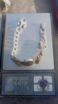 سوار فضة • إكسسوار